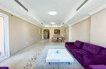 Apartment - 2 Bedrooms - 3 Bathrooms for rent in East Porto Drive - Porto Arabia - The Pearl Island - Doha