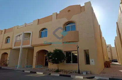 Compound - 5 Bedrooms - 4 Bathrooms for rent in Ain Khaled - Doha