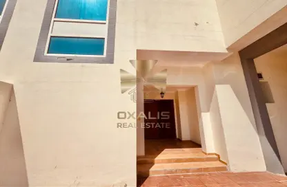 Villa - 3 Bedrooms - 3 Bathrooms for rent in Al Nasr Street - Al Nasr - Doha