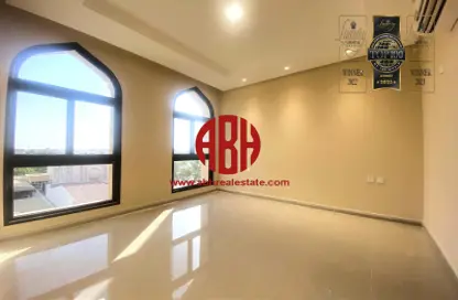 Apartment - 2 Bedrooms - 3 Bathrooms for rent in Al Nuaija Street - Al Nuaija - Doha