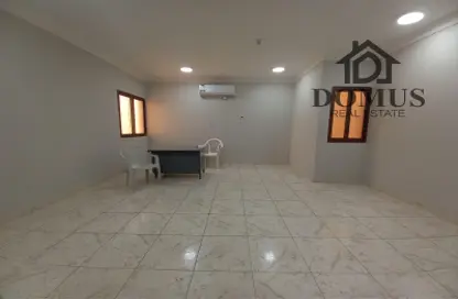 Apartment - 2 Bedrooms - 2 Bathrooms for rent in Hiteen Street - Al Muntazah - Doha