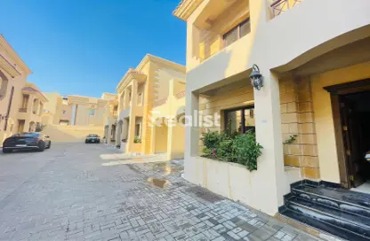 Villa - 3 Bedrooms - 4 Bathrooms for rent in Al Nuaija Street - Al Nuaija - Doha