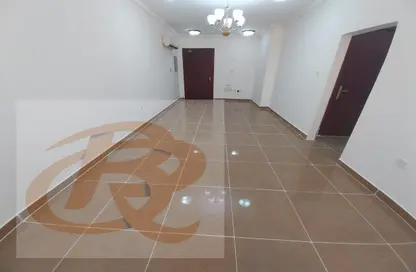 Apartment - 2 Bedrooms - 2 Bathrooms for rent in OqbaBin Nafie Steet - Old Airport Road - Doha