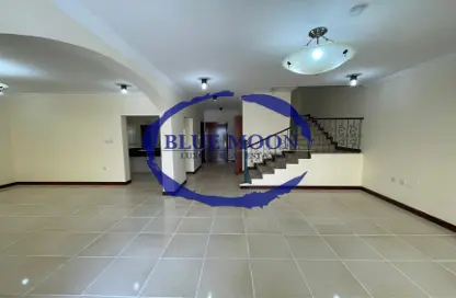 Villa - 5 Bedrooms - 5 Bathrooms for rent in Ain Khaled - Ain Khaled - Doha