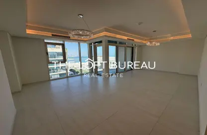 Apartment - 2 Bedrooms - 3 Bathrooms for sale in Gewan Island - The Pearl Island - Doha