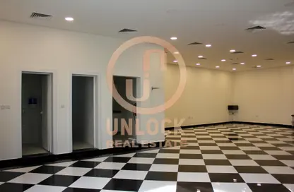 Office Space - Studio - 2 Bathrooms for rent in Al Kharaitiyat - Al Kharaitiyat - Al Kharaitiyat - Umm Salal Mohammed