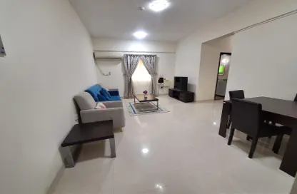 Apartment - 2 Bedrooms - 2 Bathrooms for rent in Bin Omran - Fereej Bin Omran - Doha