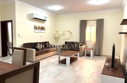 Apartment - 2 Bedrooms - 2 Bathrooms for rent in Al Nasr Street - Al Nasr - Doha