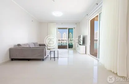 Apartment - 1 Bedroom - 2 Bathrooms for sale in Viva East - Viva Bahriyah - The Pearl Island - Doha