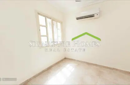 Apartment - 2 Bedrooms - 2 Bathrooms for sale in Al Mansoura - Al Mansoura - Doha