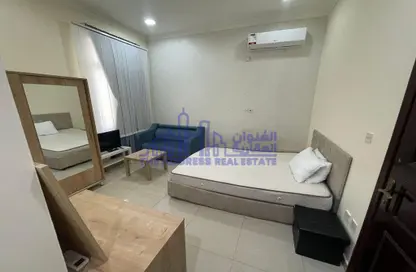 Apartment - Studio - 1 Bathroom for rent in Street 871 - Al Duhail South - Al Duhail - Doha