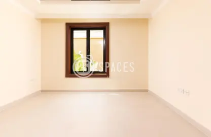 Empty Room image for: Townhouse - 2 Bedrooms - 3 Bathrooms for sale in East Porto Drive - Porto Arabia - The Pearl Island - Doha, Image 1