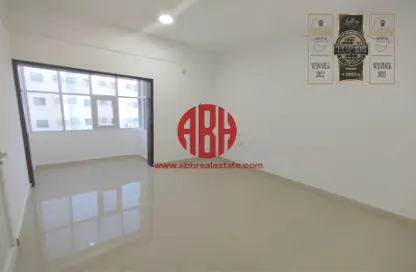 Apartment - 2 Bedrooms - 3 Bathrooms for rent in Asim Bin Omar Street - Al Mansoura - Doha