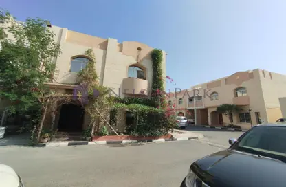 Villa - 5 Bedrooms - 5 Bathrooms for rent in Ain Khalid Gate - Ain Khaled - Doha