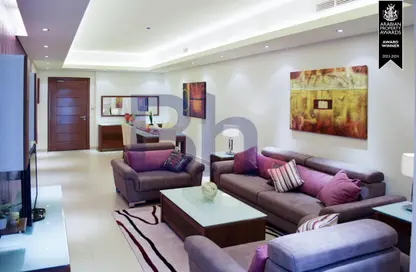 Apartment - 2 Bedrooms - 3 Bathrooms for rent in Umm Ghwailina Comm - Umm Ghuwalina - Umm Ghuwailina - Doha