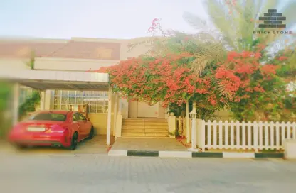 Villa - 3 Bedrooms - 3 Bathrooms for rent in Al Mansoura - Al Mansoura - Doha