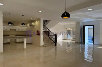 Villa - 3 Bedrooms - 5 Bathrooms for rent in Ain Khaled - Ain Khaled - Doha