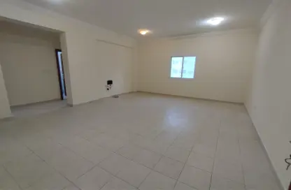 Apartment - 1 Bedroom - 2 Bathrooms for rent in Doha Al Jadeed - Doha