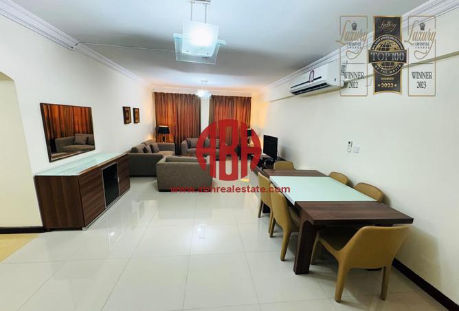 Apartment - 2 Bedrooms - 2 Bathrooms for rent in Al Sadd Tourist Apartments - Al Sadd - Doha