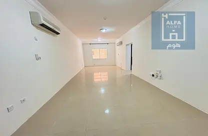 Apartment - 2 Bedrooms - 2 Bathrooms for rent in Al Nasr Street - Al Nasr - Doha