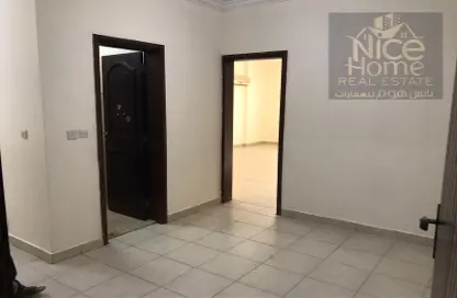 Apartment - 3 Bedrooms - 3 Bathrooms for rent in Al Sadd Road - Al Sadd - Doha