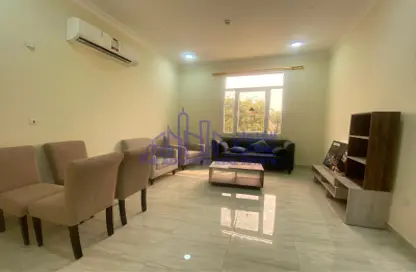 Apartment - 2 Bedrooms - 2 Bathrooms for rent in Street 871 - Al Duhail South - Al Duhail - Doha