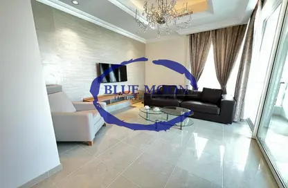 Apartment - 2 Bedrooms - 3 Bathrooms for rent in Viva West - Viva Bahriyah - The Pearl Island - Doha