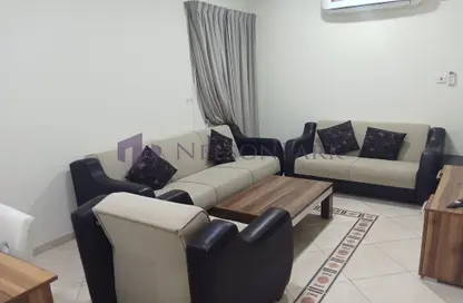 Apartment - 2 Bedrooms - 2 Bathrooms for rent in Abu Jabair Street - Al Muntazah - Doha