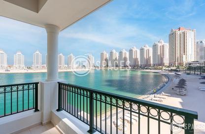 Apartment - 1 Bedroom - 2 Bathrooms for sale in Viva East - Viva Bahriyah - The Pearl Island - Doha