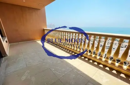 Apartment - 3 Bedrooms - 4 Bathrooms for rent in Danat Qatar - Porto Arabia - The Pearl Island - Doha