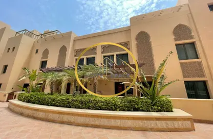 Townhouse - 4 Bedrooms - 6 Bathrooms for rent in Tower 6 - Porto Arabia - The Pearl Island - Doha