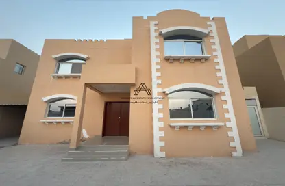 Villa - 4 Bedrooms - 4 Bathrooms for rent in Bu Hamour Street - Abu Hamour - Doha