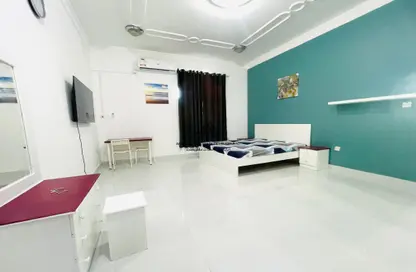 Apartment - 1 Bathroom for rent in Old Airport Road - Doha