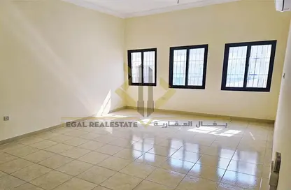 Apartment - 3 Bedrooms - 3 Bathrooms for rent in Madinat Khalifa - Doha