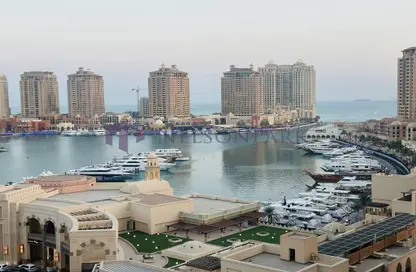 Apartment - 2 Bedrooms - 3 Bathrooms for rent in East Porto Drive - Porto Arabia - The Pearl Island - Doha