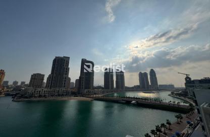 Apartment - 1 Bedroom - 2 Bathrooms for rent in Gewan Island - The Pearl Island - Doha