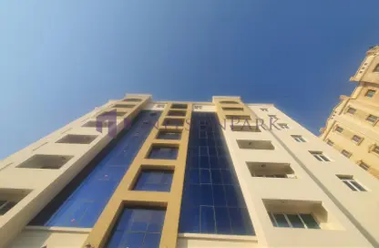 Apartment - 3 Bedrooms - 3 Bathrooms for rent in Al Sadd Road - Al Sadd - Doha