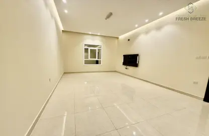 Apartment - 2 Bedrooms - 2 Bathrooms for rent in Old Airport Road - Old Airport Road - Doha