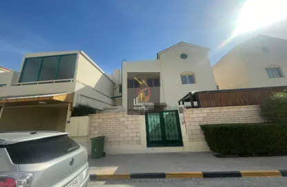 Compound - 3 Bedrooms - 3 Bathrooms for rent in Al Aziziyah - Al Aziziyah - Doha