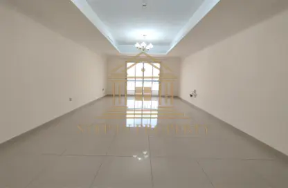 Apartment - 2 Bedrooms - 3 Bathrooms for rent in Al Nasr Street - Al Nasr - Doha