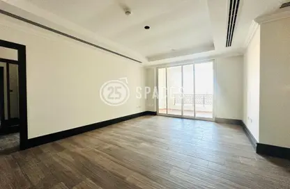 Apartment - 1 Bedroom - 2 Bathrooms for rent in Viva West - Viva Bahriyah - The Pearl Island - Doha