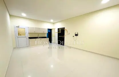 Apartment - 1 Bathroom for rent in Madinat Khalifa North - Madinat Khalifa - Doha