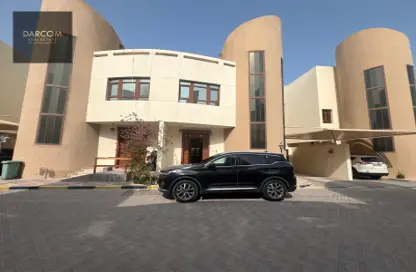 Villa - 5 Bedrooms - 6 Bathrooms for rent in Al Kheesa - Al Kheesa - Umm Salal Mohammed