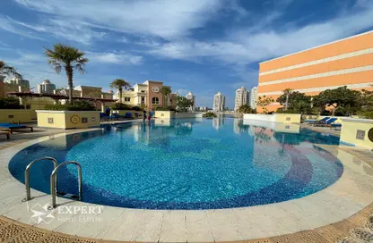 Apartment - 2 Bedrooms - 3 Bathrooms for rent in Viva West - Viva Bahriyah - The Pearl Island - Doha