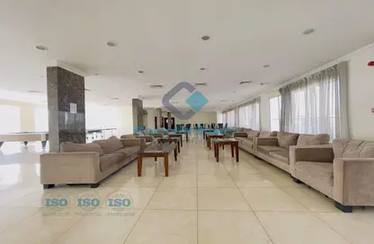 Villa - 3 Bedrooms - 4 Bathrooms for rent in Umm Al Seneem Street - Ain Khaled - Doha