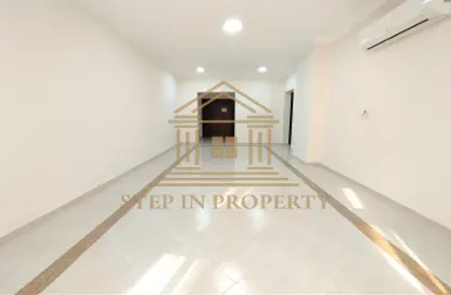 Apartment - 4 Bedrooms - 5 Bathrooms for rent in Anas Street - Fereej Bin Mahmoud North - Fereej Bin Mahmoud - Doha