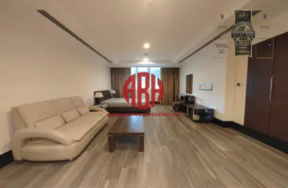 Apartment - 1 Bathroom for rent in Viva Central - Viva Bahriyah - The Pearl Island - Doha