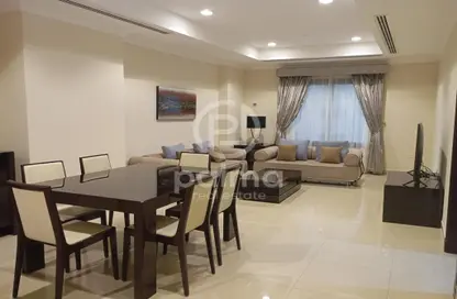 Apartment - 1 Bedroom - 2 Bathrooms for rent in West Porto Drive - Porto Arabia - The Pearl Island - Doha