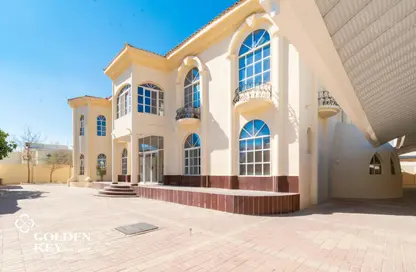 Villa - Studio for rent in West Bay - West Bay - Doha