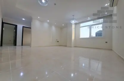 Apartment - 2 Bedrooms - 2 Bathrooms for rent in Al Jazeera Street - Fereej Bin Mahmoud North - Fereej Bin Mahmoud - Doha